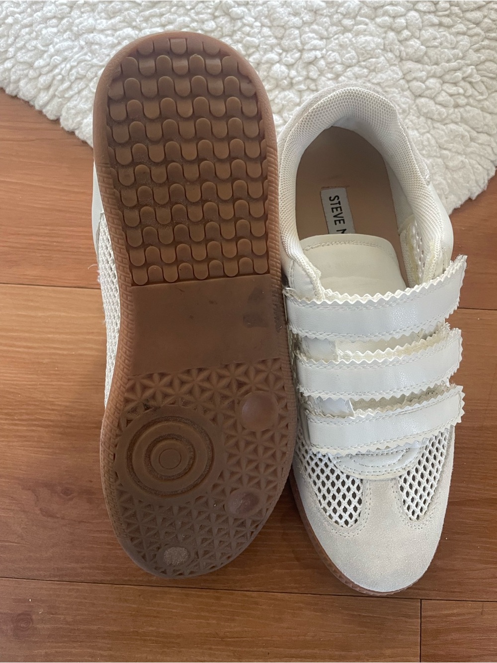 Steve Madden White Triple-Strap Mesh & Suede Sneakers - Picture 5 of 5